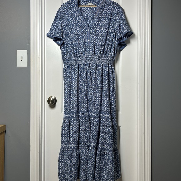 Max Studio Dresses & Skirts - Max Studio Blue White Tile Print Smocked Waist Tiered Midi Dress Boho Chic Style